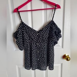 NWOT V Code Fashion code Polka dot cold shoulder blouse